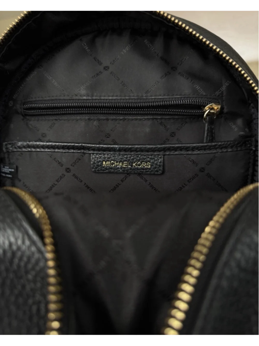 Michael Kors Abbey Medium Studded Pebbled Leather Backpack Black EUC